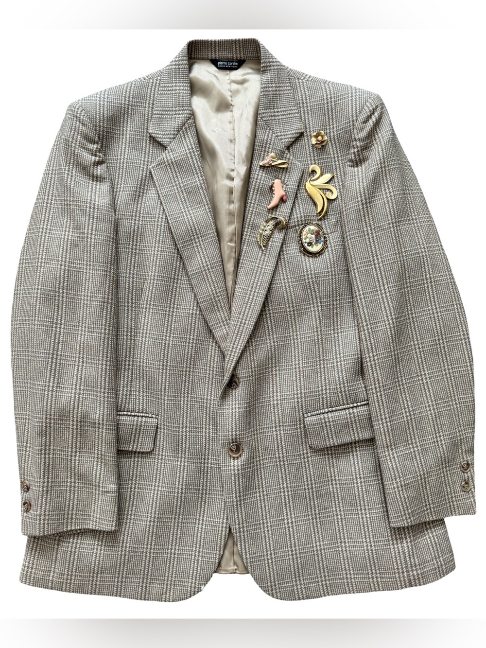 VINTAGE PIERRE CARDIN PLAID BLAZER W/ VINTAGE STATEMENT BROOCHES